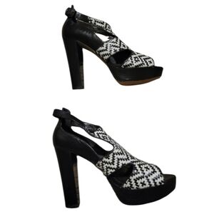 ELIOTT LUCCA BERNADETTE Wiven Leather Aztec Platform Heels Black & White Size 10